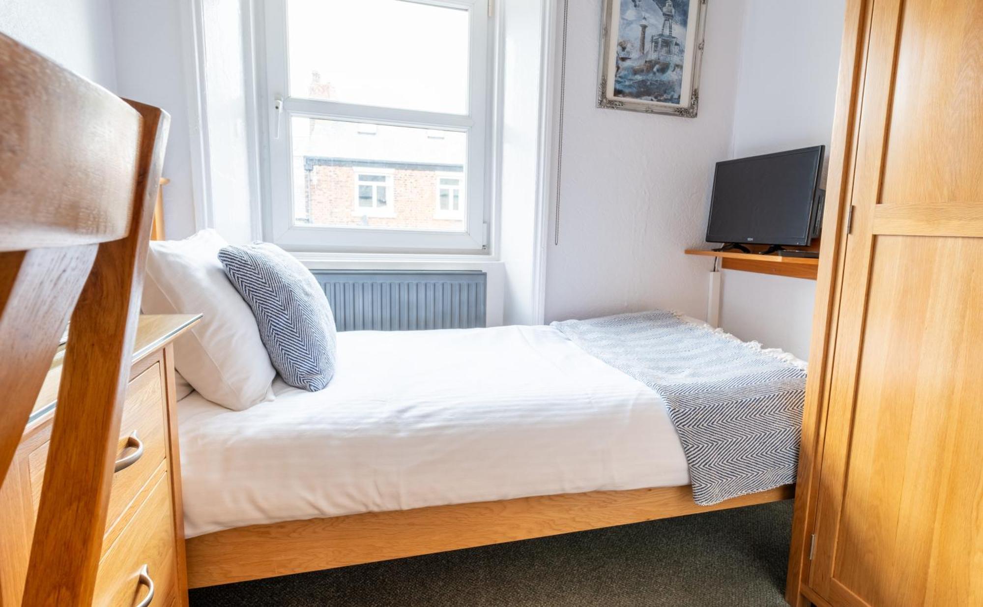 Number 7 Guest House Whitby Bagian luar foto